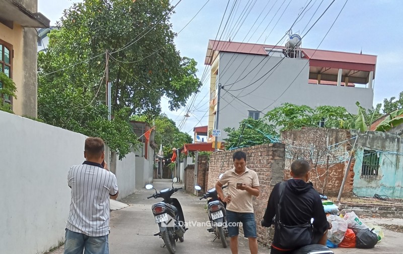  BÁN ĐẤT THÔN ĐOAN kHÊ - LẠC ĐẠO.