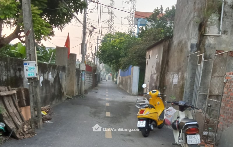  SIÊU PHẨM AN LẠC – NHƯ QUỲNH – HƯNG YÊN   2 XE Ô TÔ TRÁNH – ĐƯỜNG THÔNG – MẶT TIỀN 9M