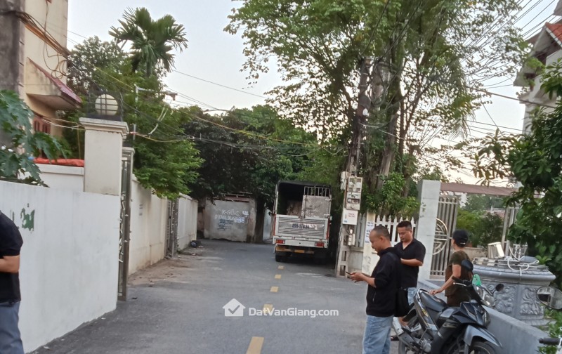  SIÊU PHẨM AN LẠC – NHƯ QUỲNH – HƯNG YÊN   2 XE Ô TÔ TRÁNH – ĐƯỜNG THÔNG – MẶT TIỀN 9M