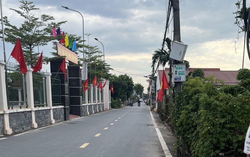Bán đất