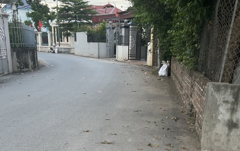 Bán đất