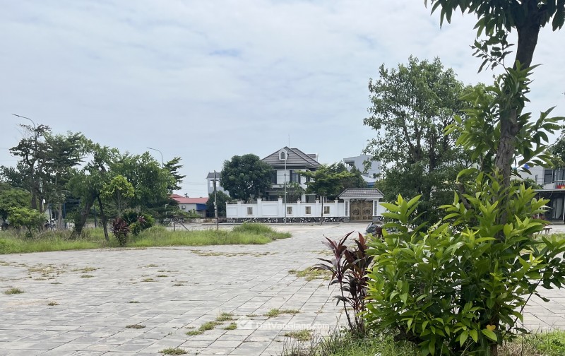 Bán đất