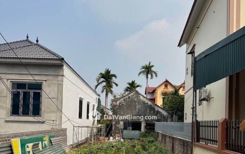 CỰC PHẨM, QUÁN TRẠCH-VĂN GIANG, MẶT ĐƯỜNG TRỤC CHÍNH, TẢI CHẠY VÙ VÙ, CHỈ 62 TRIỆU/M