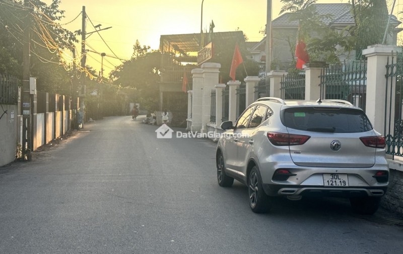 HIẾM CÓ, CD QUÁN TRẠCH- VĂN GIANG, ĐẤT RỘNG MÊNH MÔNG, NGÕ NÔNG Ô TÔ CHẠY, 34 TRIỆU/M.