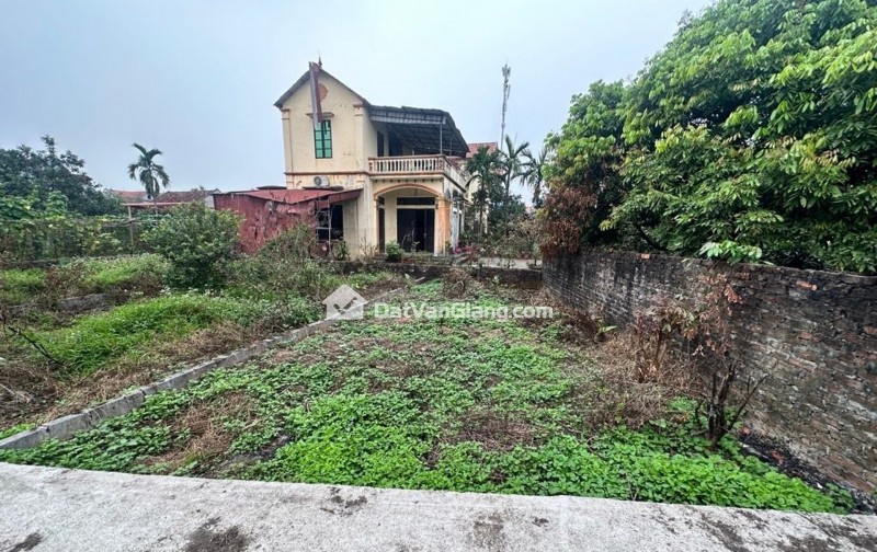 HÀNG HIẾM, CD QUÁN TRẠC-VĂN GIANG, NGÕ NÔNG 20M RA TRỤC CHÍNH Ô TÔ TRÁNH, HƠN 1 TỶ.