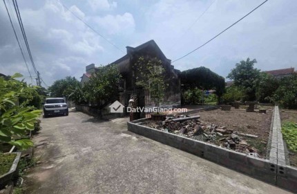 HÀNG ĐẸP, CD QUÁN TRẠCH- VĂN GIANG, ĐƯỜNG RỘNG NGÕ THÔNG TỨ NGẢ , THÔNG SỐ TUYỆT VỜI, NHỈNH 3 TỶ