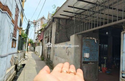  GIẢM THẲNG 1 TỶ – CHỦ CẦN BÁN NHANH!   ĐẤT LÀNG KHOAI – MINH KHAI – NHƯ QUỲNH