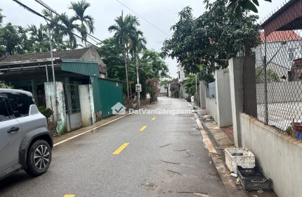 HÀNG HIẾM, AB-VĂN GIANG, VUÔNG ĐÉT A4, HÀNG XÓM SÂN PVF, VÀNH ĐAI 4, CHỈ 30 TRIỆU/M.