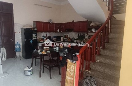 Bán nhà Phụng công 2 tầng hàng xóm Ecopark ô tô tránh thông
