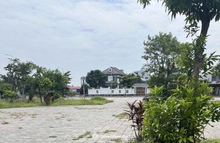 Bán đất