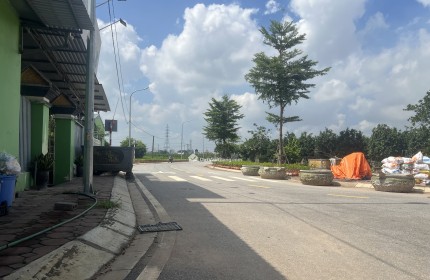 Bán 55m đất Hoàng Trạch Văn Giang Hưng Yên ,