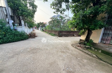CỰC PHẨM, CD QUÁN TRẠCH- VĂN GIANG, ĐẤT PHÂN LÔ ĐƯỜNG RỘNG 5 M, CẠNH KHU ĐẤU GIÁ, CHỈ 39 TRIỆU/M.