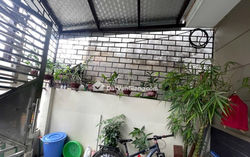  NHÀ ĐẸP THƯỢNG HỒNG – MỸ HÀO | 58M² /2 tầng /  3 Phòng ngủ  NHỈNH 2TY
