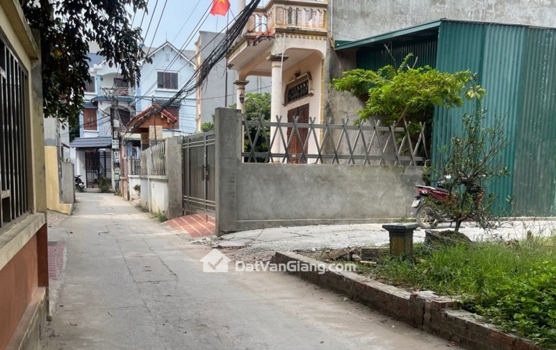  TÀI CHÍNH NHỈNH 2 TỶ – HÀNG HIẾM NHƯ QUỲNH! 