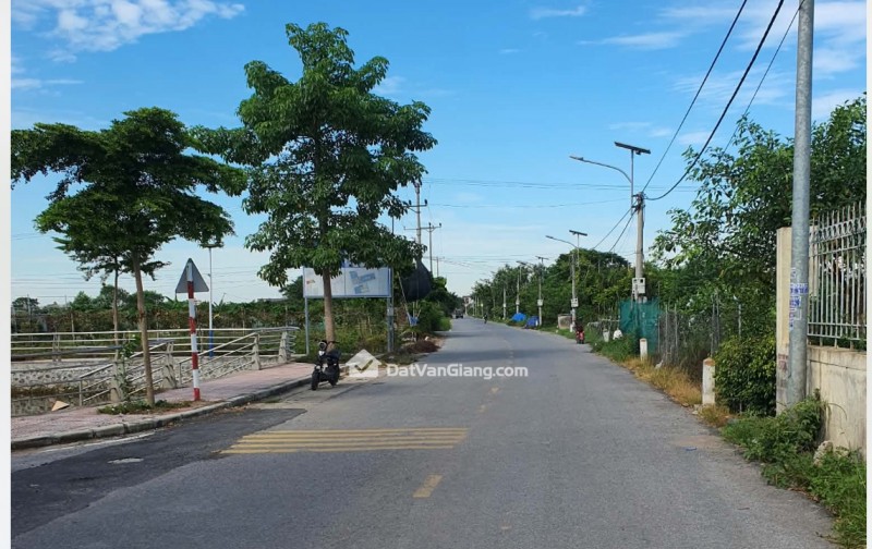 ĐÂT PHI LIÊT - LIÊN NGHĨA-KHU DÂN CƯ ĐÔNG ĐÚC - LÔ GÓC VIEW HÔ SINH THÁI