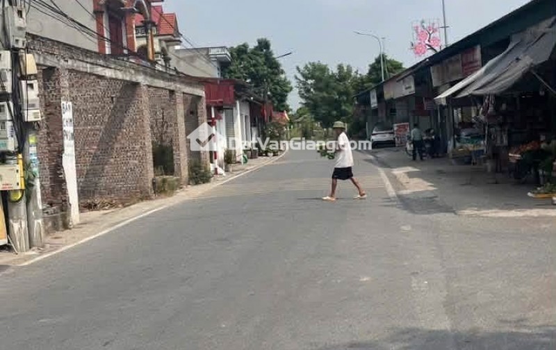 ĐẤT PHÂN LÔ BÃI SẬY - TRIỆU VIỆT VƯƠNG, KHOÁI  CHÂU, HƯNG YÊN   Diện tích 102m