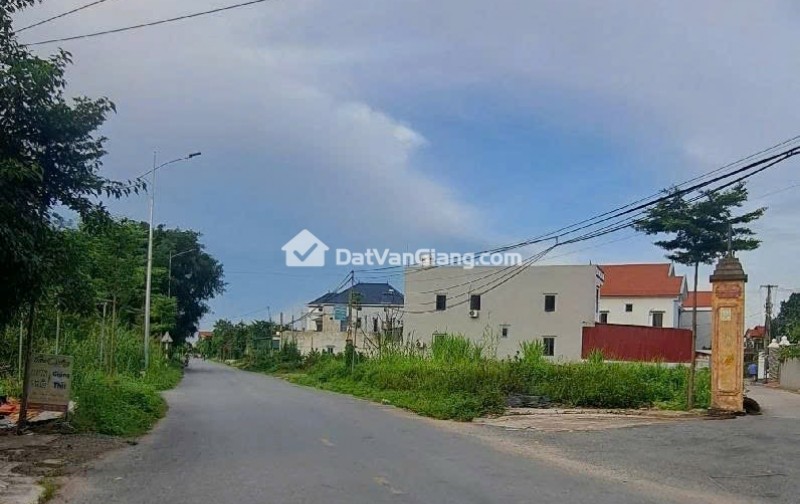 Càn bán đất Phượng Trì - Tân Tiến - Văn Giang - Hưng Yên , oto 7 chỗ đỗ cửa